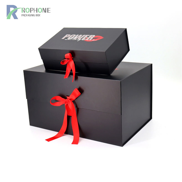 schwarze faltbare Geschenkboxen