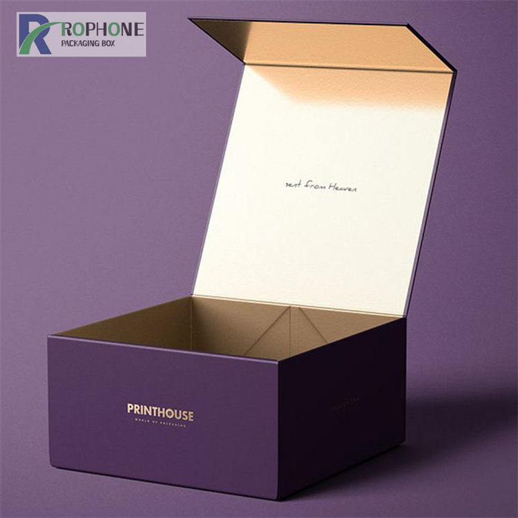 Geschenkbox aus Faltpapier aus Pappe