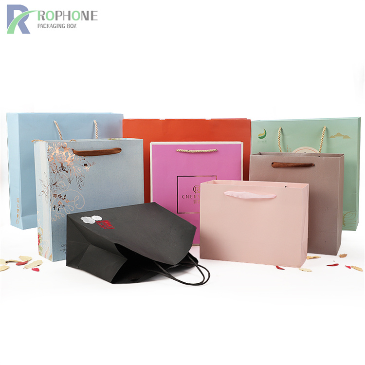Bedruckte Papiertüten